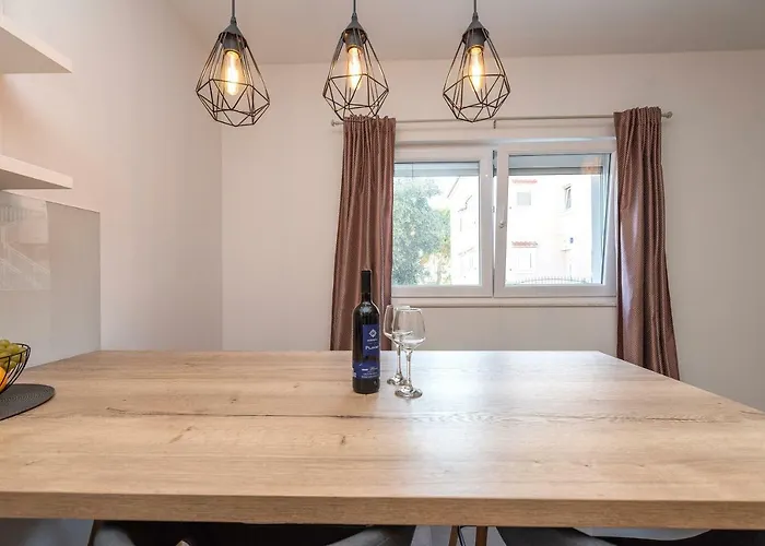 Angela Luxury Ii Zadar